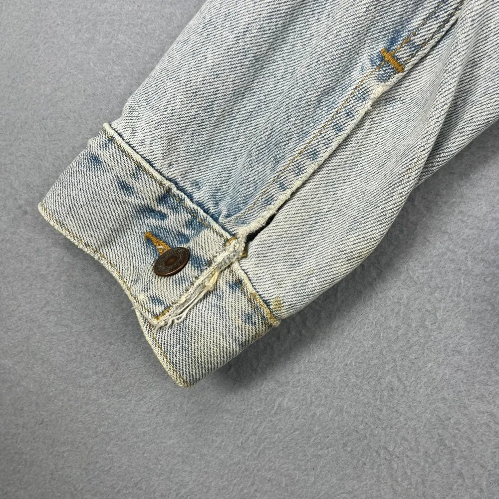 Levis Mens Light Wash Denim Trucker Jacket 70507-0311 Size M Blue Cotton Vtg USA - Picture 13 of 14